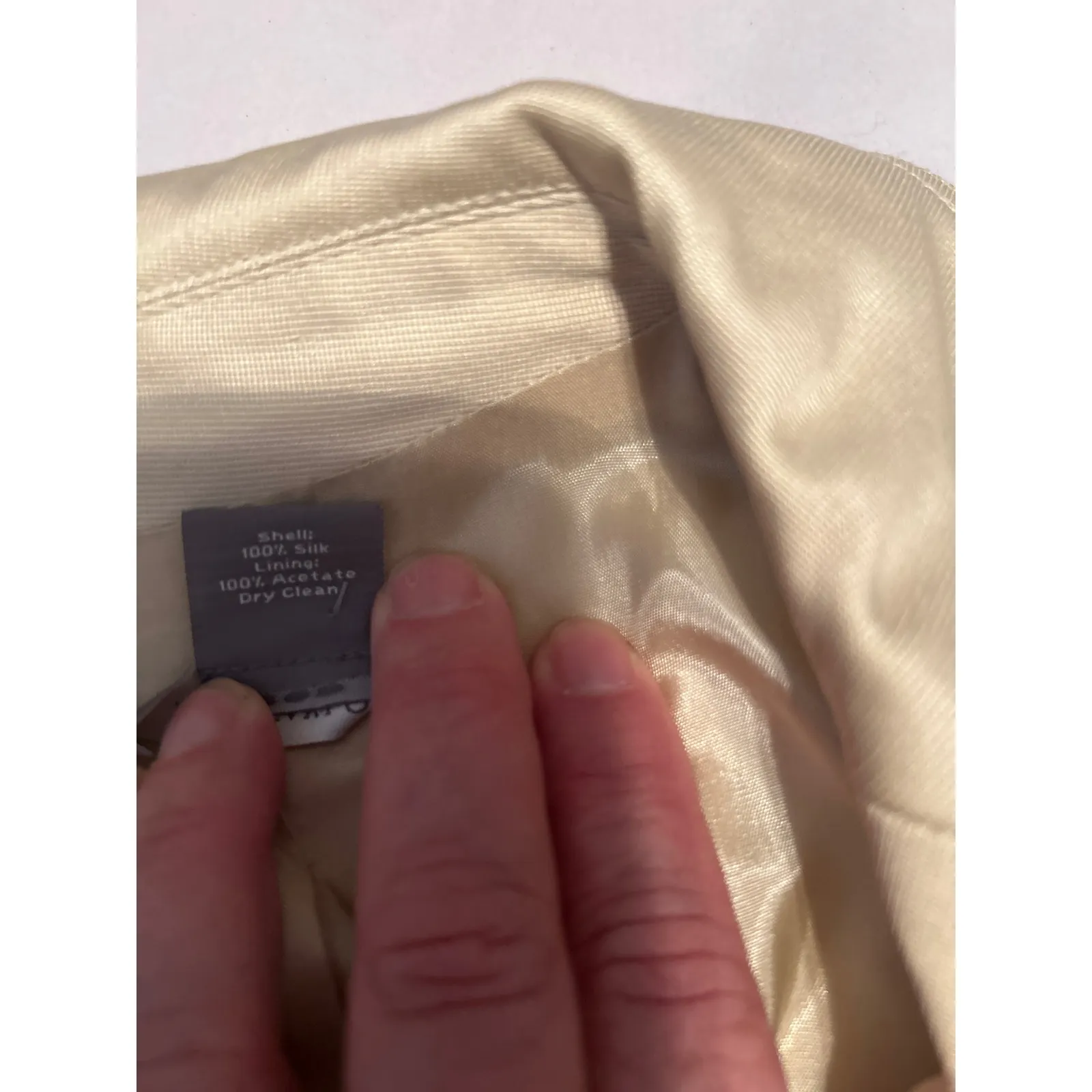 ANN TAYLOR PETITES Beige 100% Silk Blazer Jacket Women Size 6P Lined - Image 3