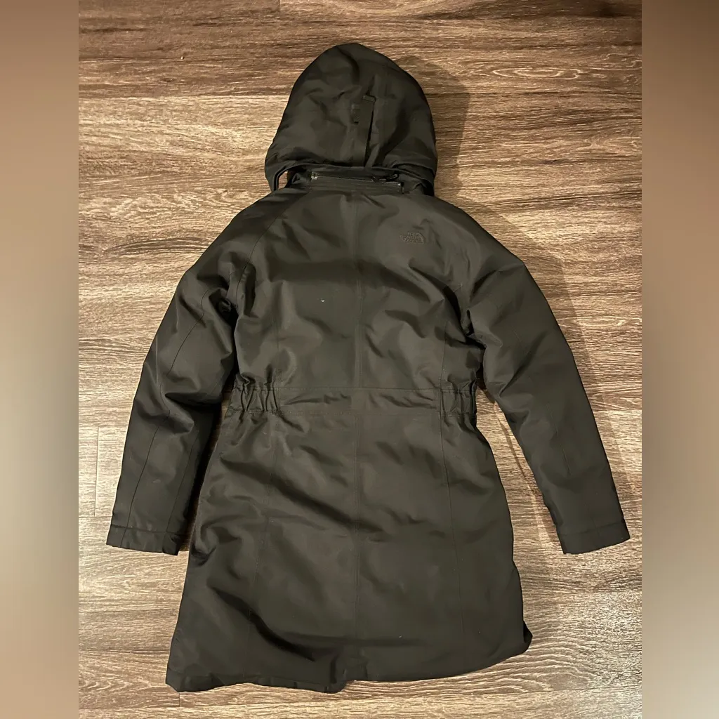 Northface Women’s Parka - Image 3