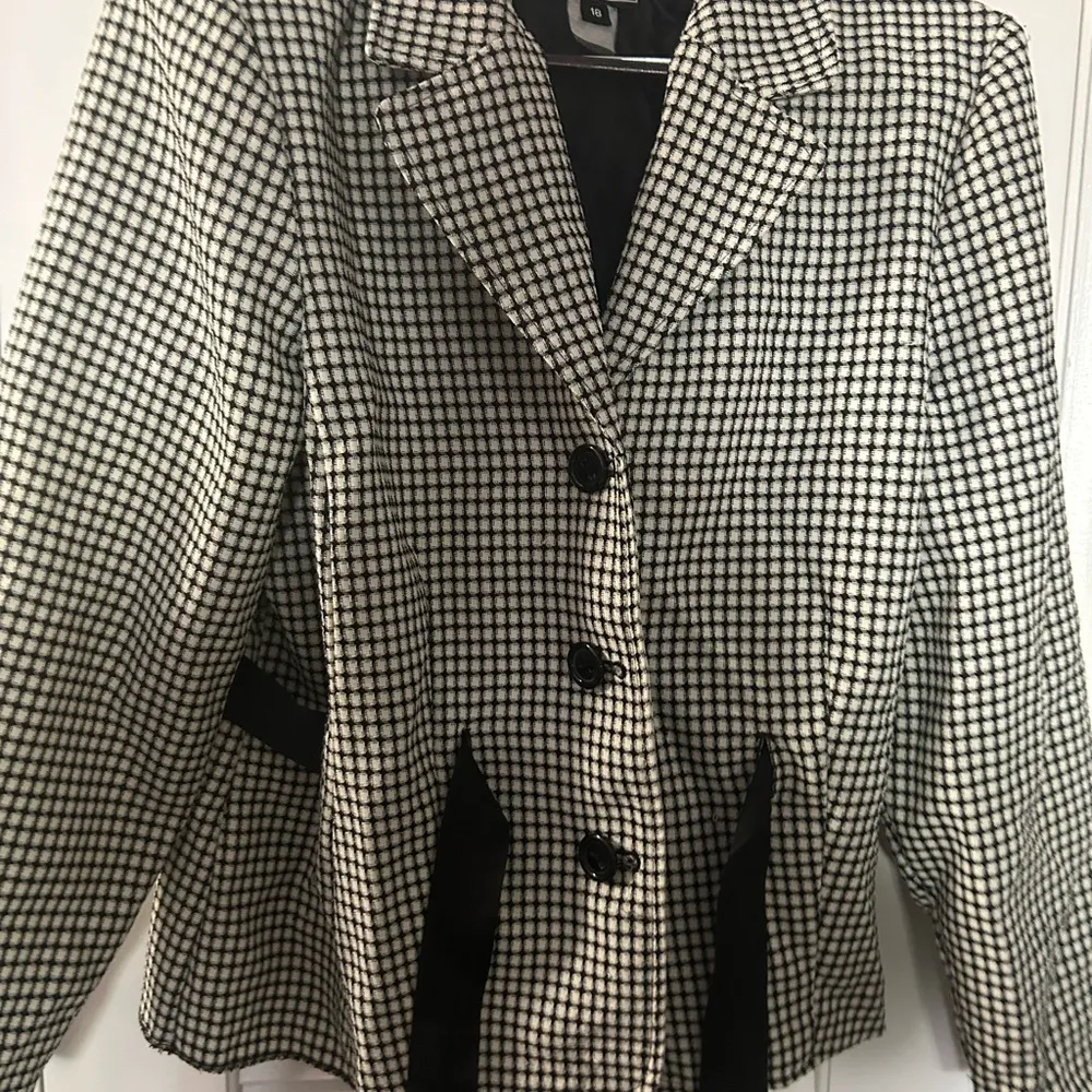 Top Nice ladies top - Image 4