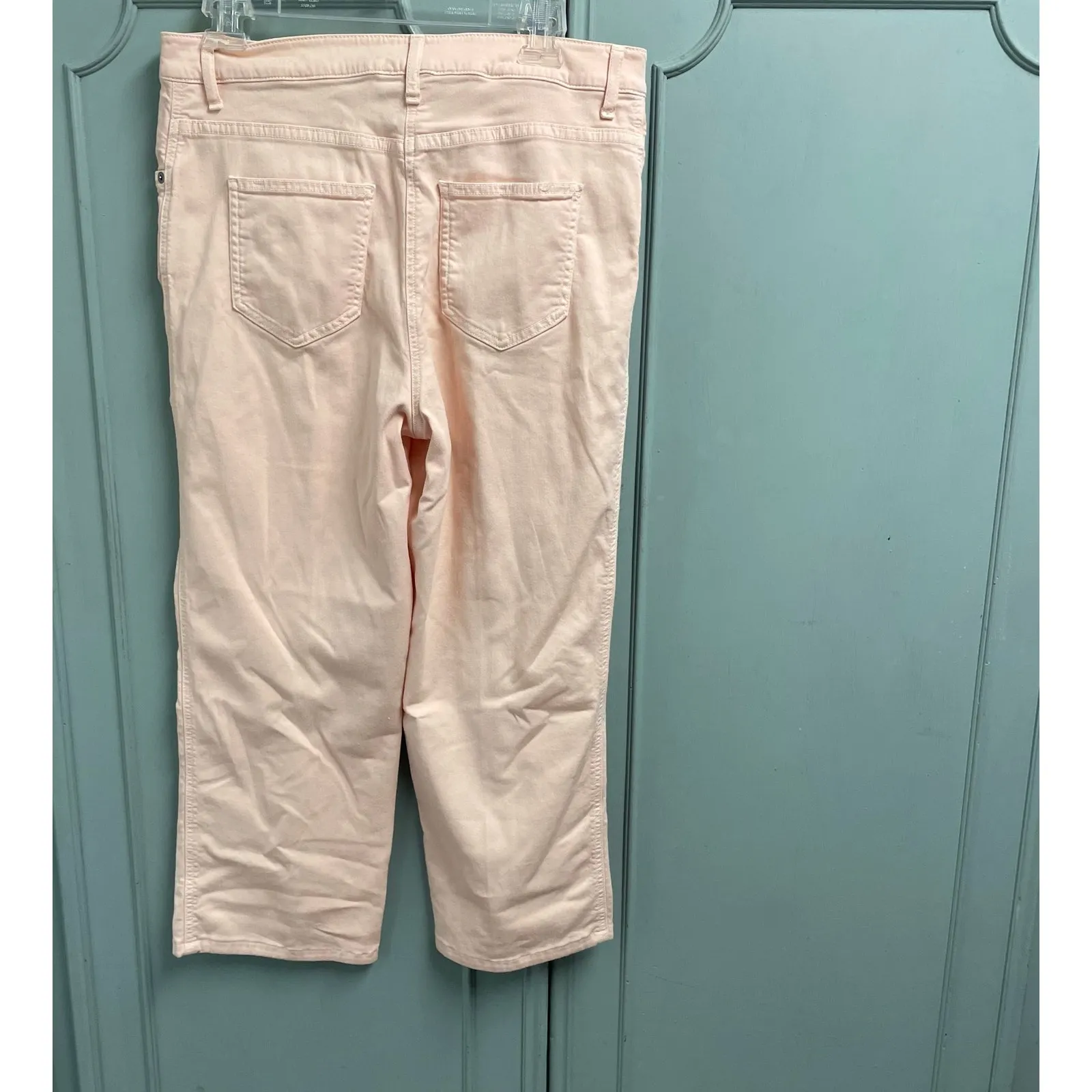 St. John Stretch Pink Chino Pants Size 10 Cropped Casual Feminine Petal Spring - Image 3