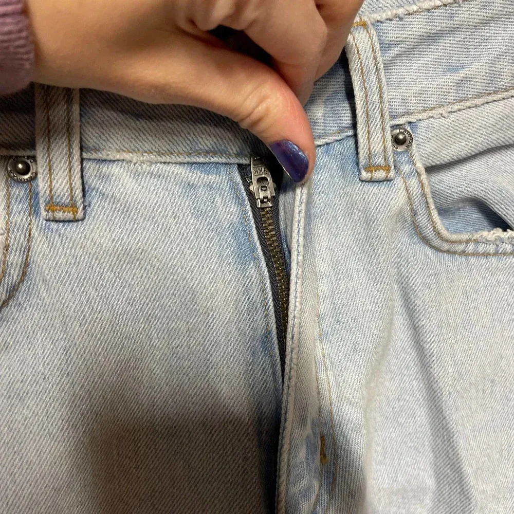 Carmar Denim Super Ripped Straight Leg Jeans Light Wash Blue Size 26 - Image 6