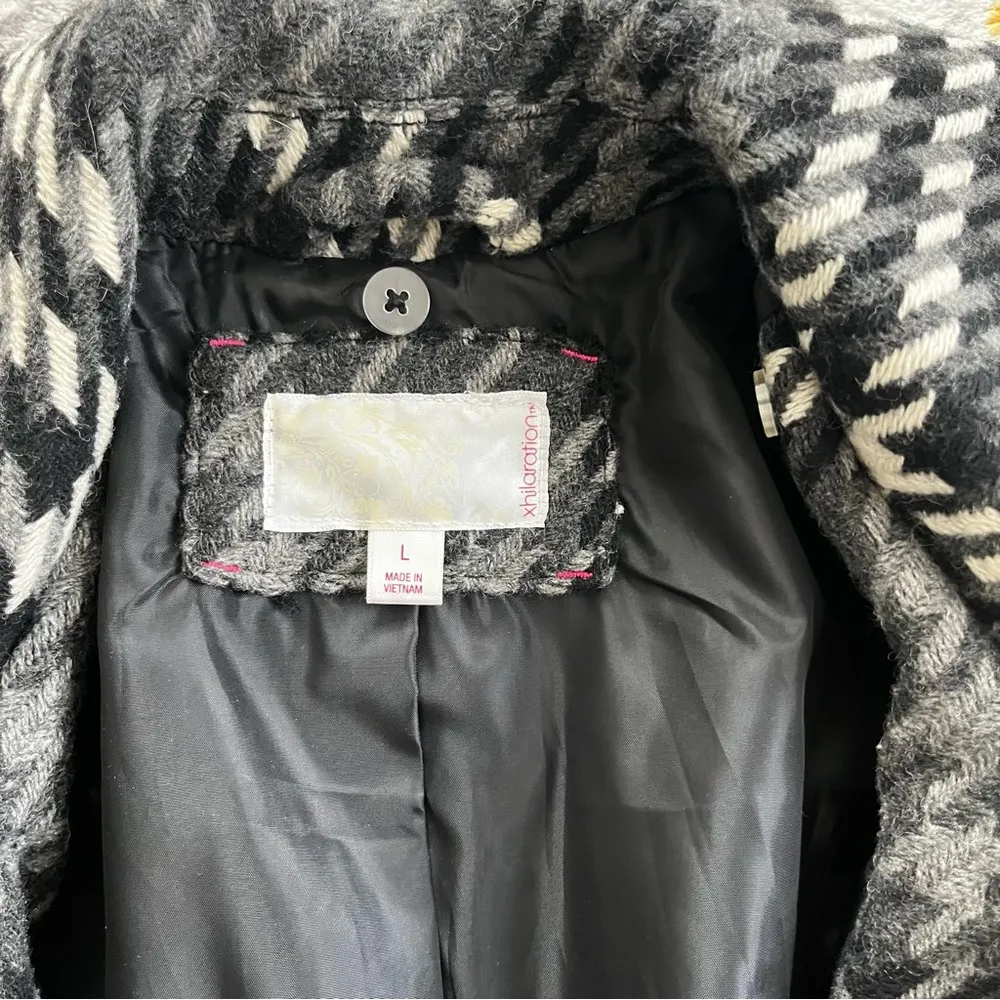 Xhiliration pea coat size large - Image 3