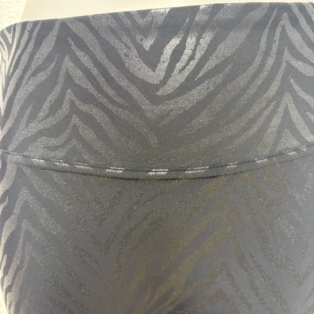 SPANX Black Patterned Women's Bike Shorts - Image 2