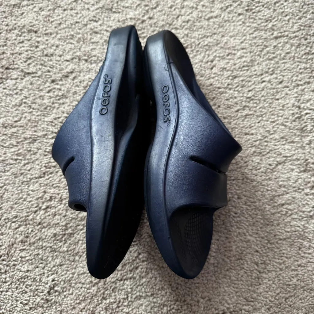 OOFOS OOahh Sport Slides Sandals Dark Blue Navy Women's Size 9 Unisex - Image 2