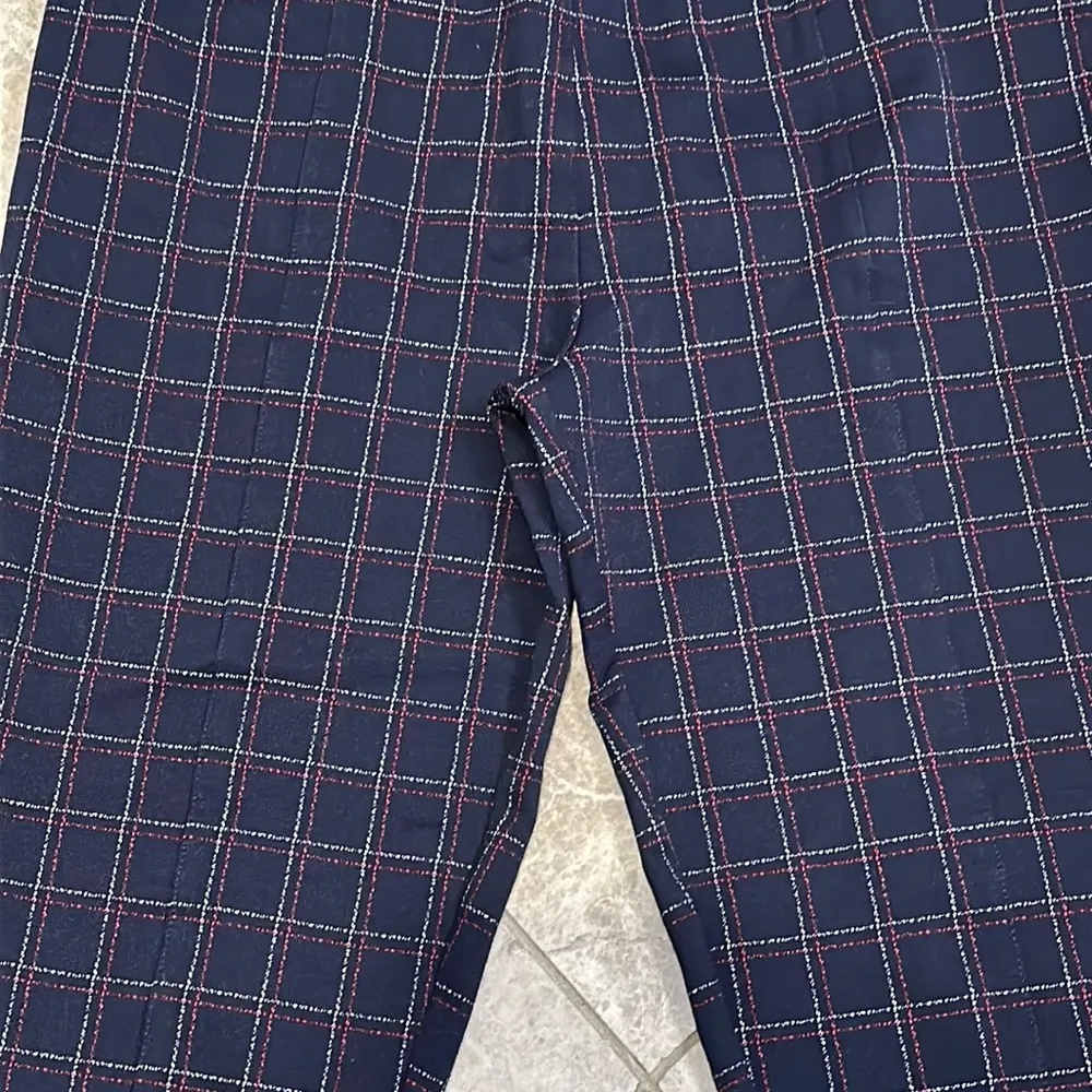 Betabrand Skinny Leg Power Down Pant Yoga Pant LP - Image 7