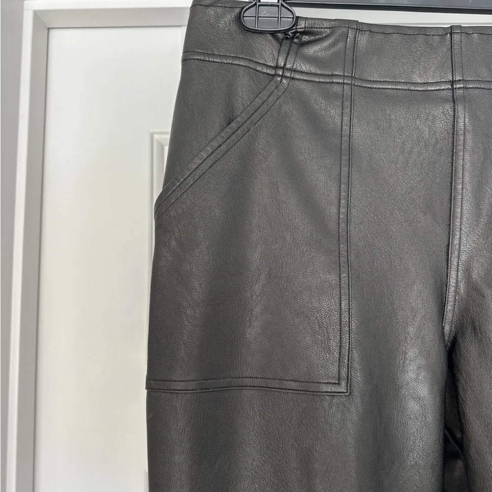 Large  Black Faux Leather Like Jogger Women’s Moto Pants L - Image 2