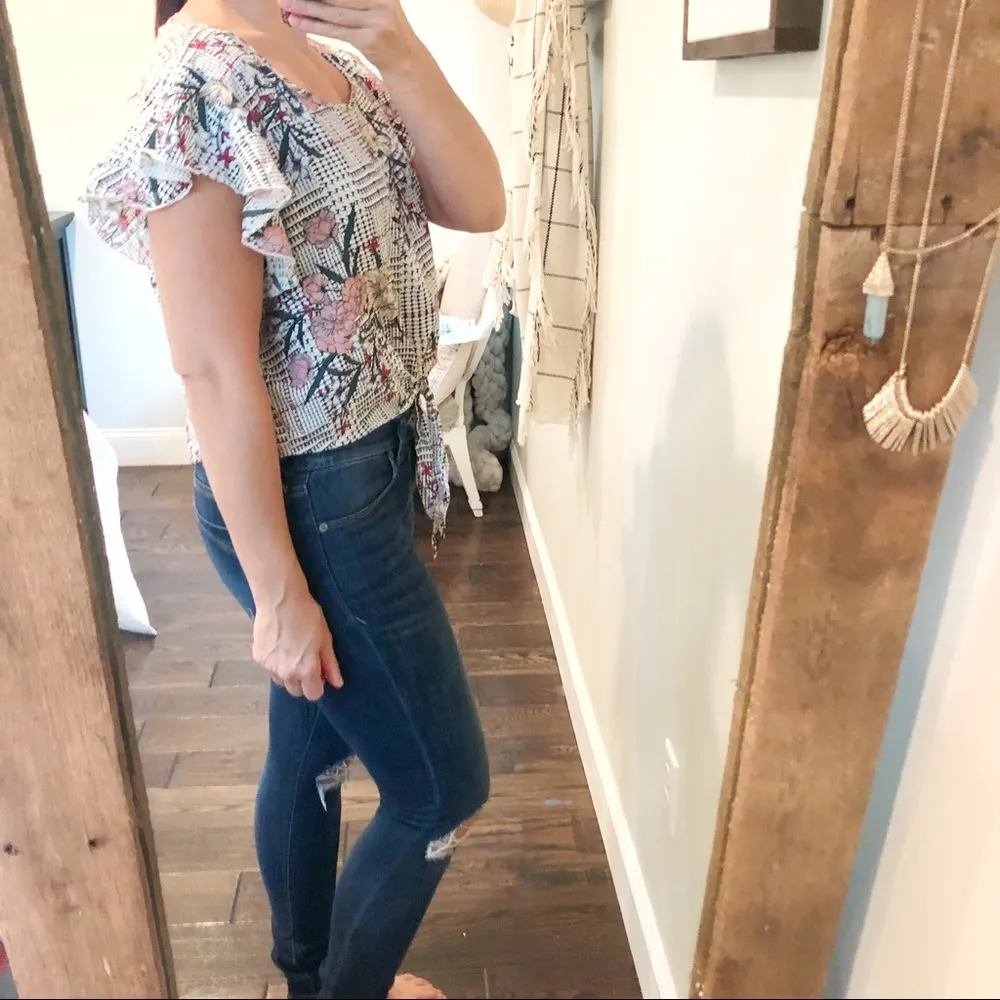 Truth floral boho tie front flutter sleeve blouse - Image 3