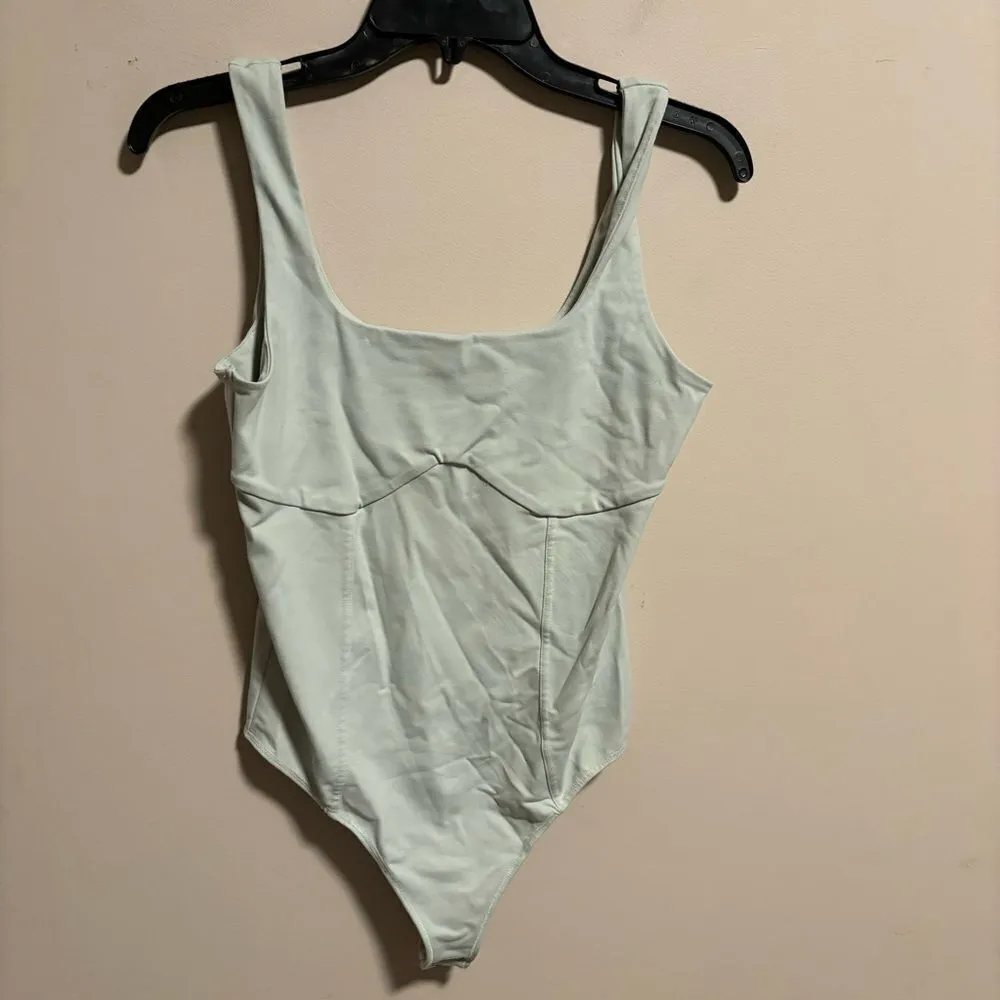 Abercrombie and Fitch Double Layered Seamless Fabric Corset Bodysuit Size Medium - Image 3