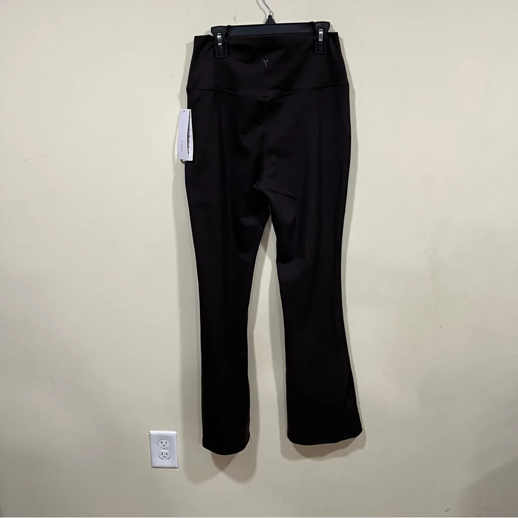 NWT YOGALICIOUS LUX MADISON CROSSOVER WAIST 7/8 FLARED LEG brown size large - Image 9