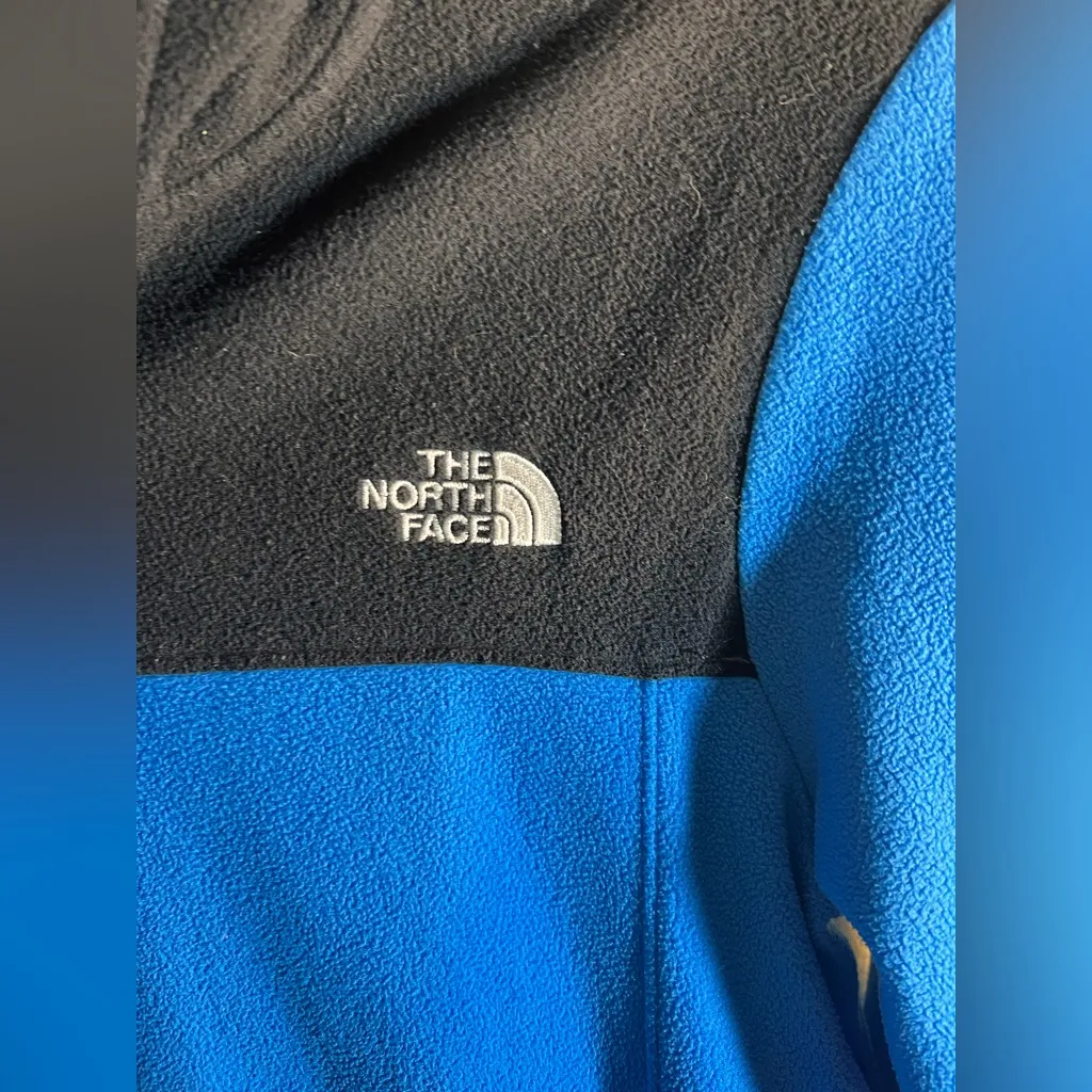 The North Face Blue Black Fleece Jacket S zip front pockets hoodie activewear - Image 2
