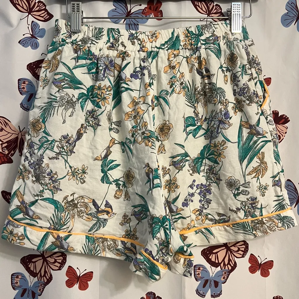 Floral Print Women's sleep Shorts - Image 2