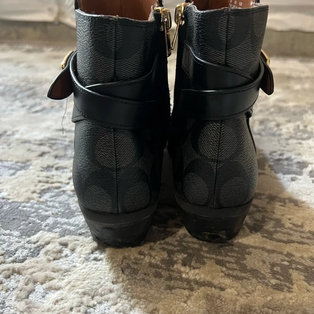 Coach Black Logo Leather Dean Boots Size 7.5 $295 - Image 4