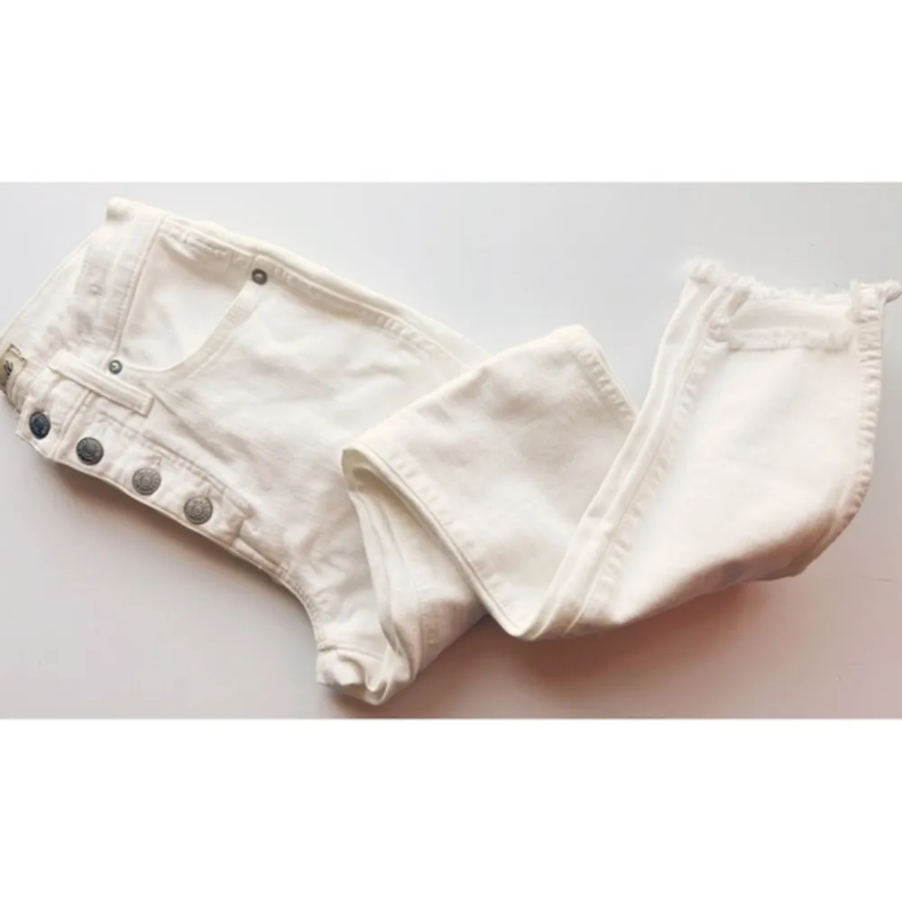 Madewell • 10" High-Rise Skinny Jeans in Pure White: Step-Hem Edition - Image 20