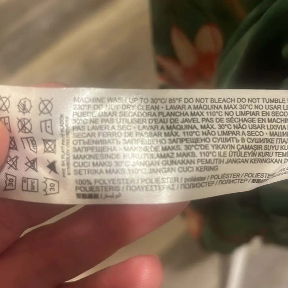 Korean vintage insp flutter sleeve floral dress NEW cinched waist size medium Green - Image 14