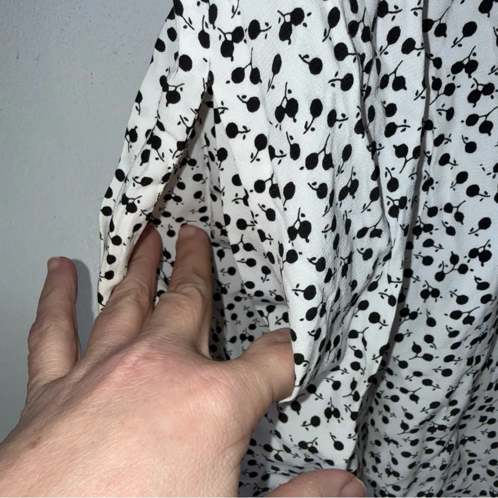 Loft Short Sleeve Black & White Floral Flowy Summer Dress Short Sleeve 10 - Image 5