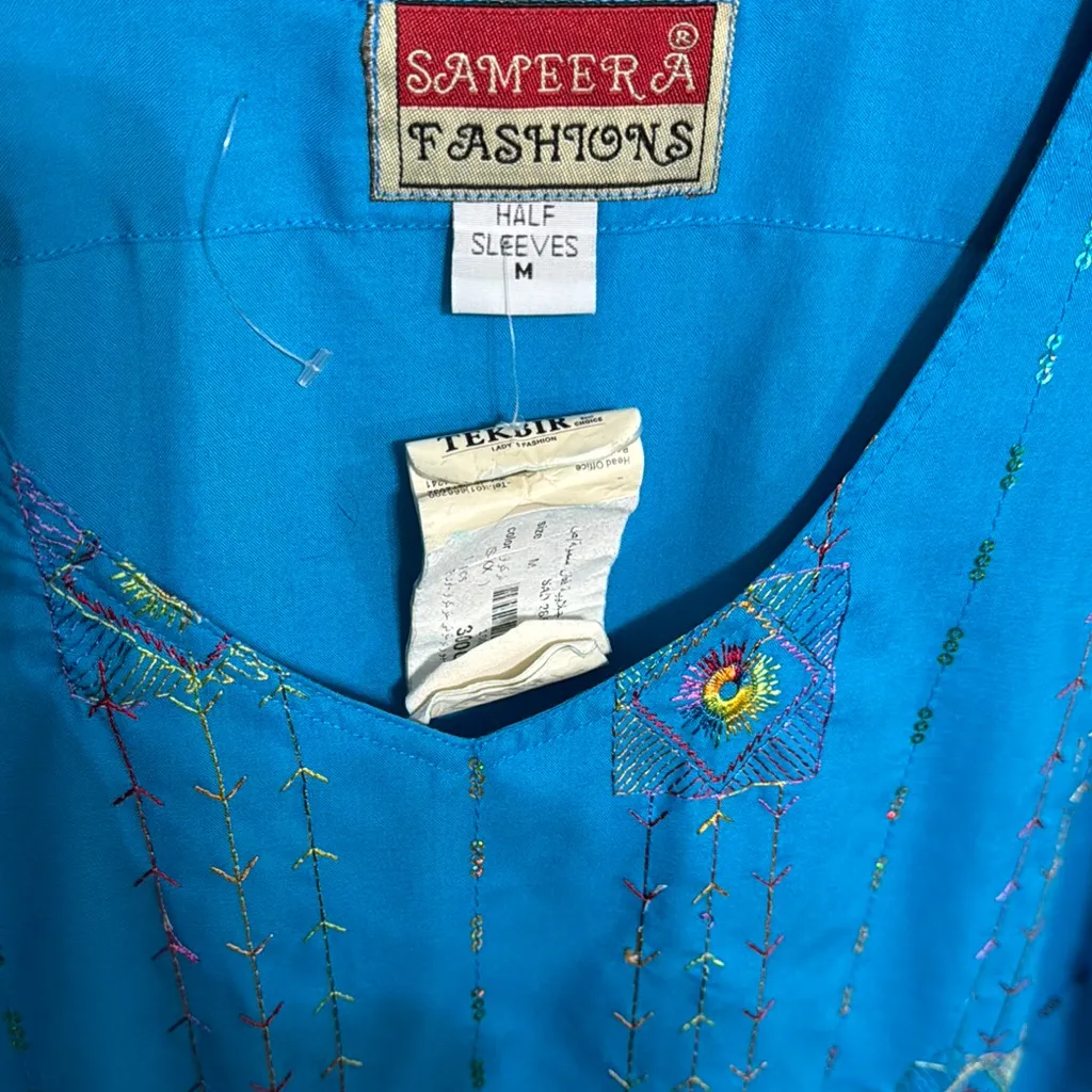 Blue and Gold Embellished Kurti with Flutter Sleeves Size M - Image 9