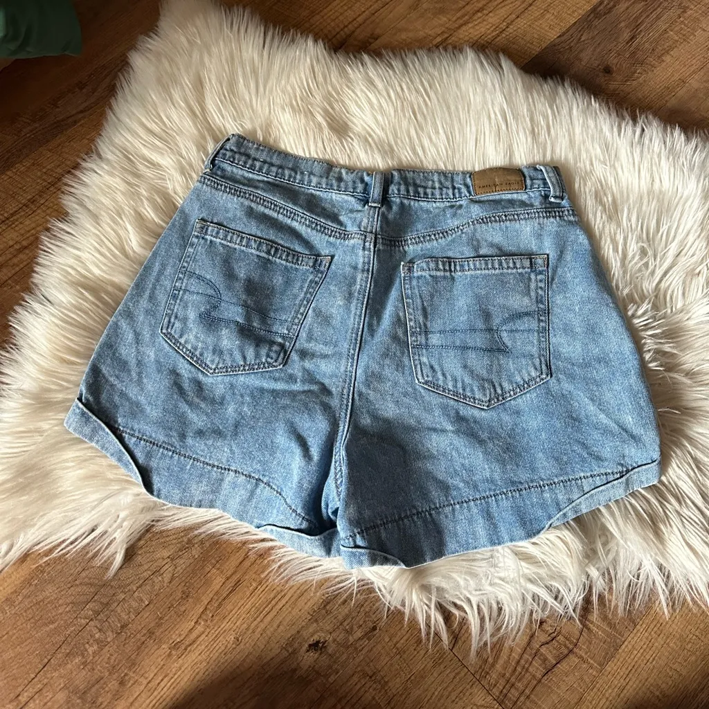 AMERICAN EAGLE Mom Shorts - Image 5