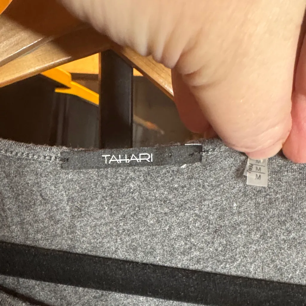 Tahari Gray and Light Gray Jersey Knit Long Sleeve Top Size Medium - Image 2