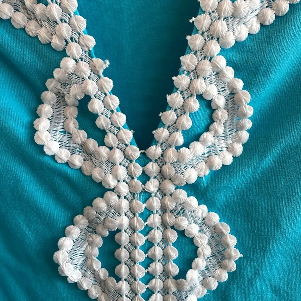 Crown & Ivy Petite sleeveless top - Image 2