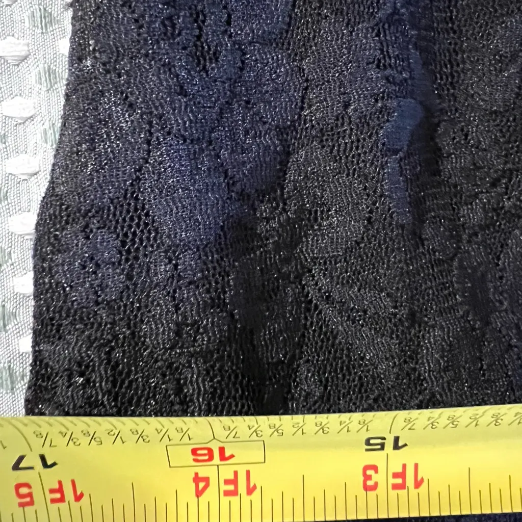 Tahari Black Lace Dress – Size 10 – Elegant & Timeless - Image 5