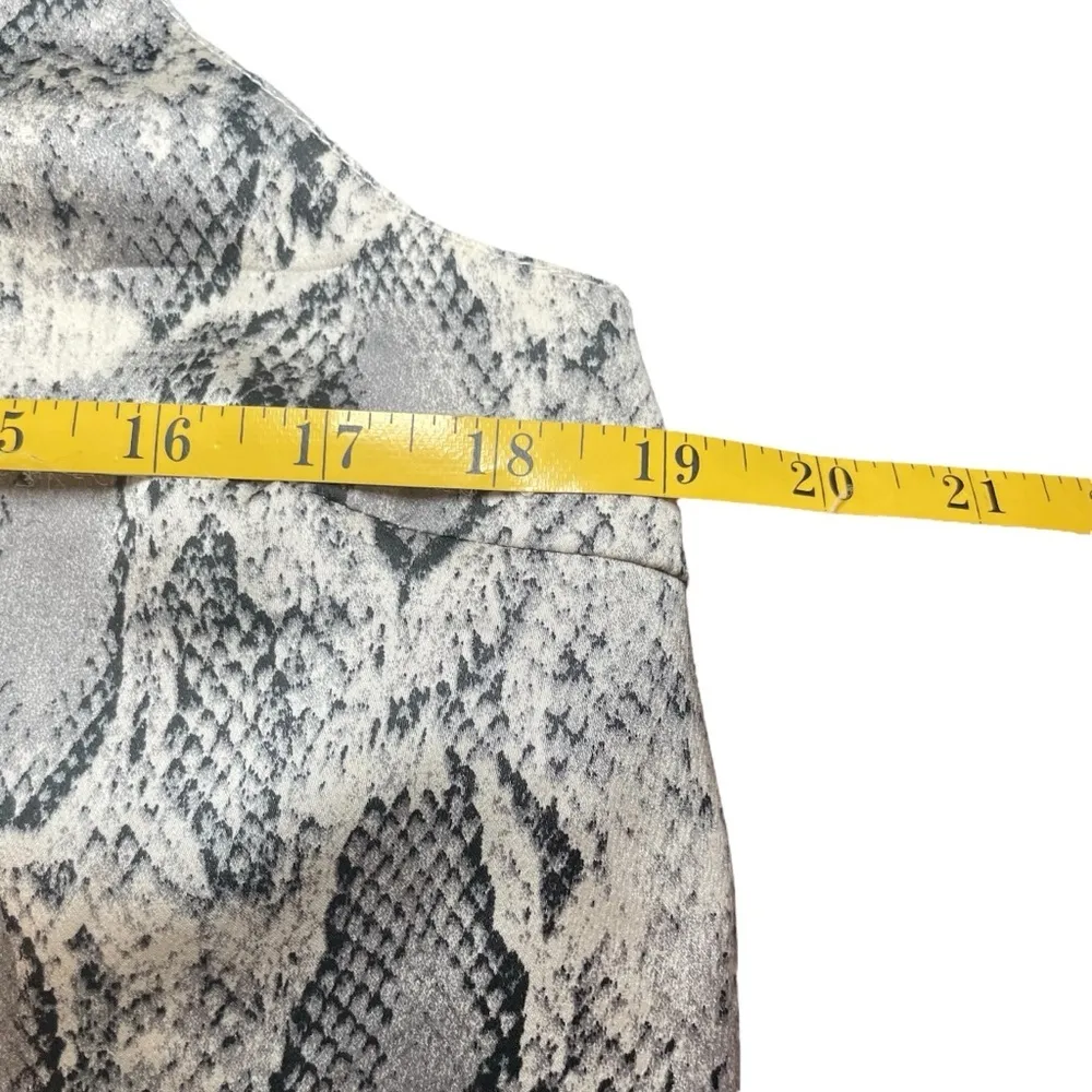 Jodifl Snakeskin Print Black Gray Cami Tank Scalloped Neckline Medium Reputation - Image 8