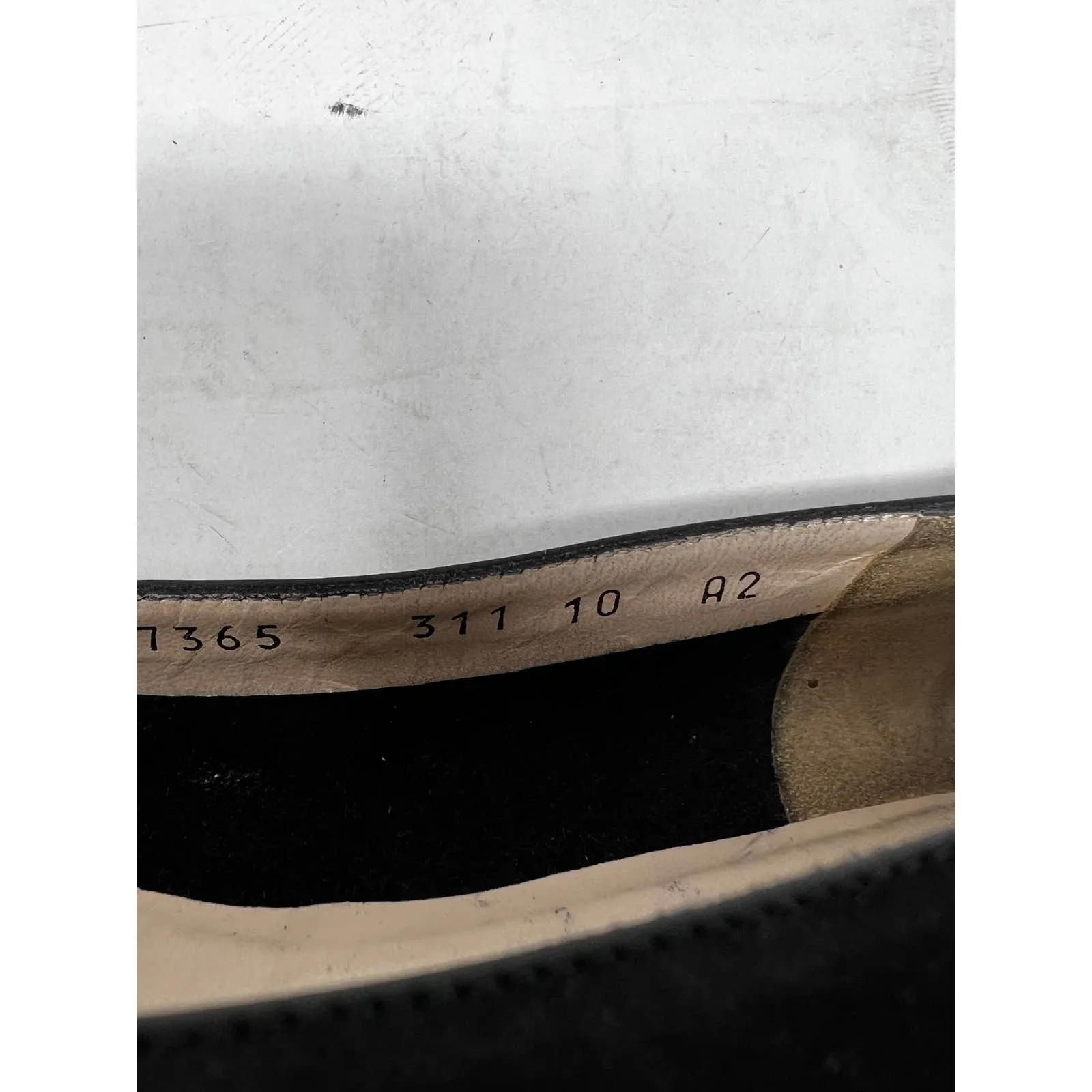 Salvatore Ferragamo Italy Nabuck Calf Ballet Suede Flats Black Size 10 A2 - Image 7