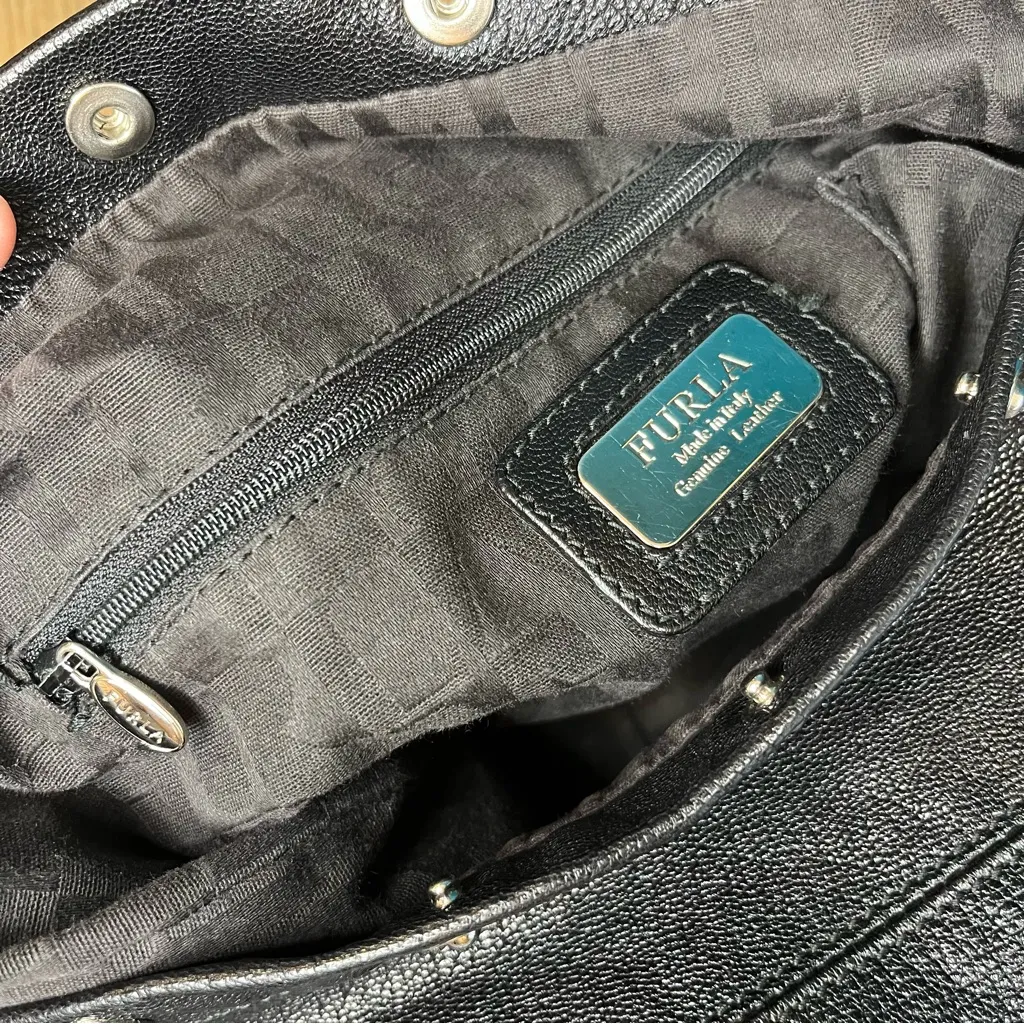 Furla Hobo Black Pebbled Leather Frieze Snap Trim Medium Shoulder Bag Italy - Image 11