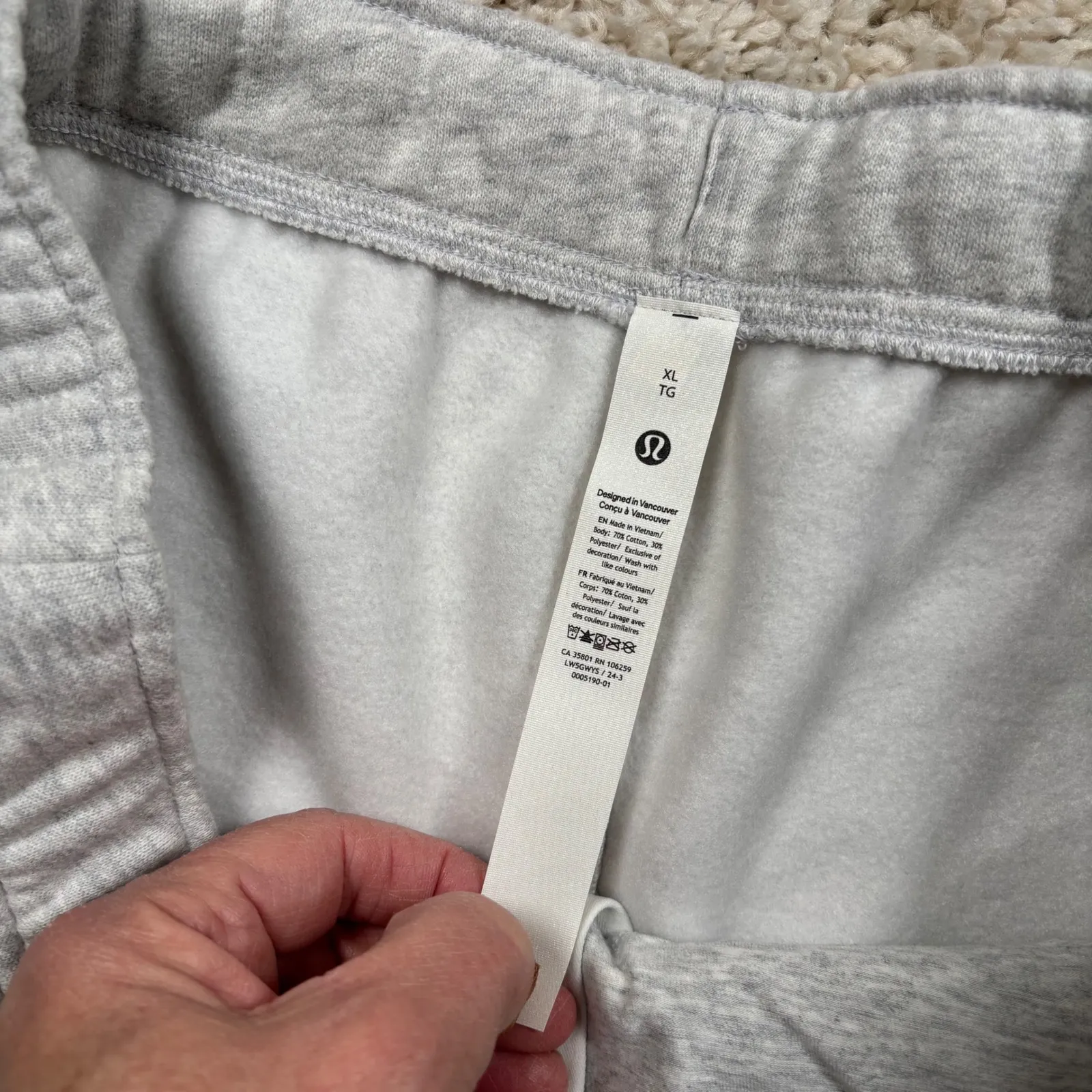 Lululemon Scuba Mid Rise Barrel Leg 7/8 Pant Light Grey XL Relaxed Fit - Image 7