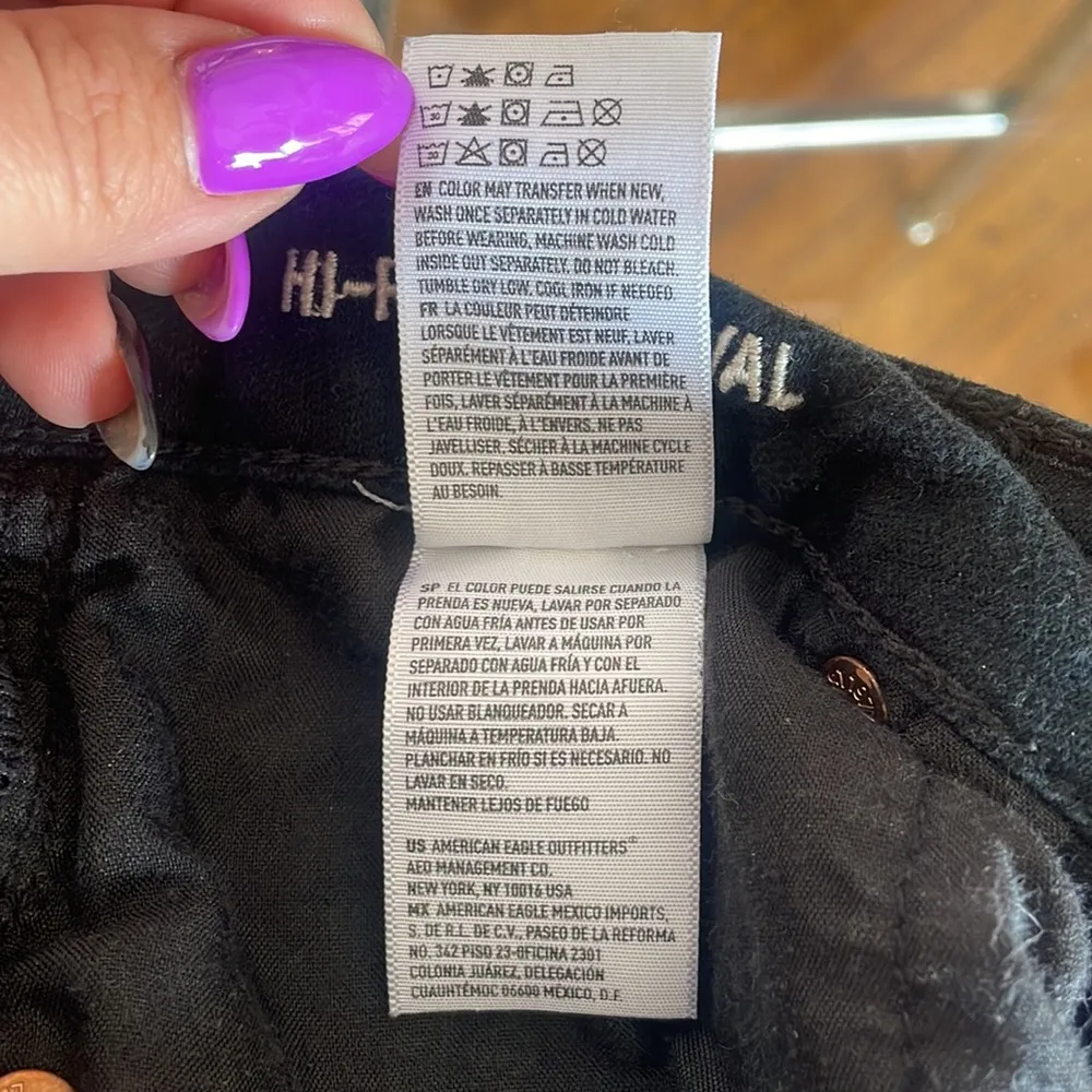 American Eagle Outfitters Hi-Rise Festival Black Cut-Off Denim Shorts Size 6 - Image 5