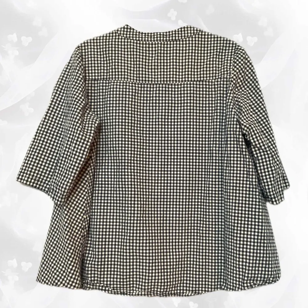 ZANZAE Collection 🖤 Gingham Blouse (runs small, SEE measurements!) Black Size undefined - Image 2
