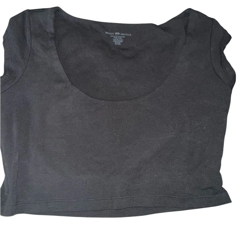 Brandy Melville Women's Black Crop Top with built in bra - Image 3