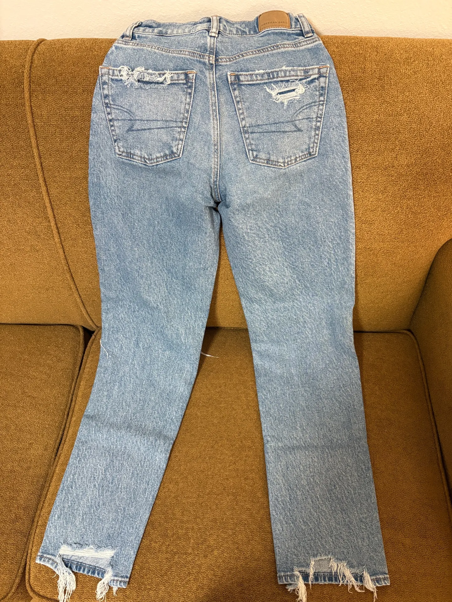 American Eagle Baggy Straight Jeans - Image 3