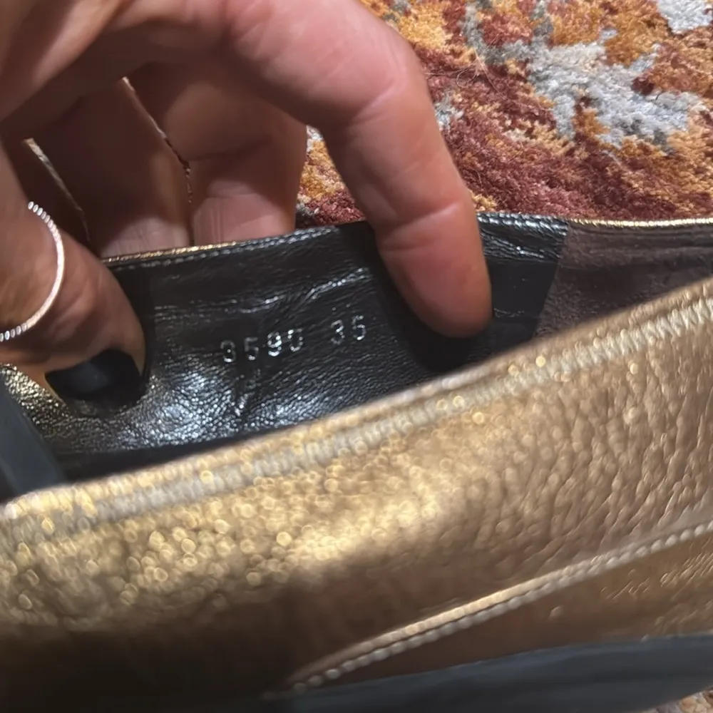  Bronze Leather Elastic Band Flat Shoes Prada Size 35 - Image 3