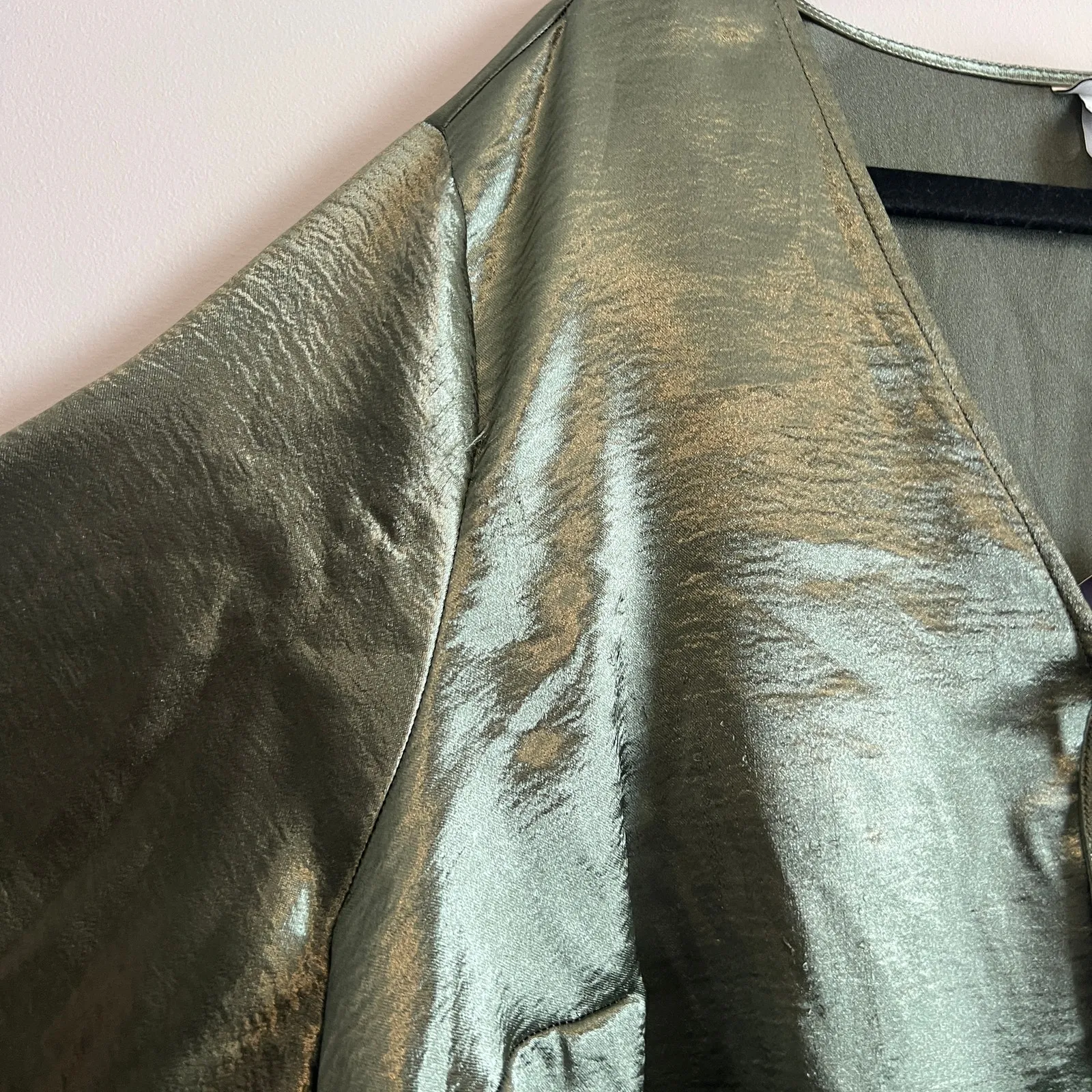 Ava & Viv Women's Green Flared Long Sleeve Satin Blouse - Size 2X - NWT - Image 5