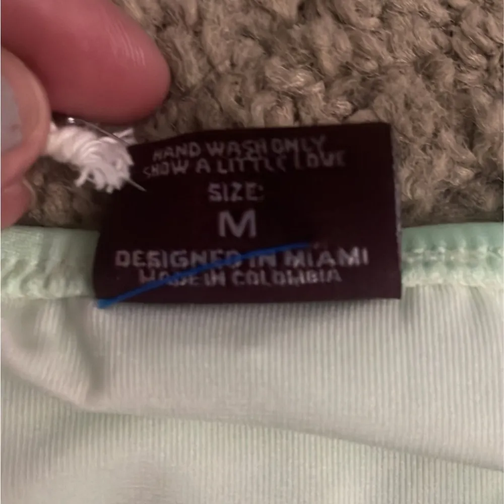 NWT 2 piece bikini set green medium - Image 5