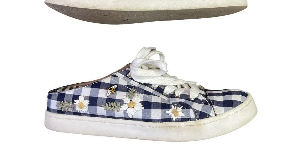 Betsey Johnson Gingham Blue White Slip On Mules Embroider Honey Bee Size 8.5 - Image 2