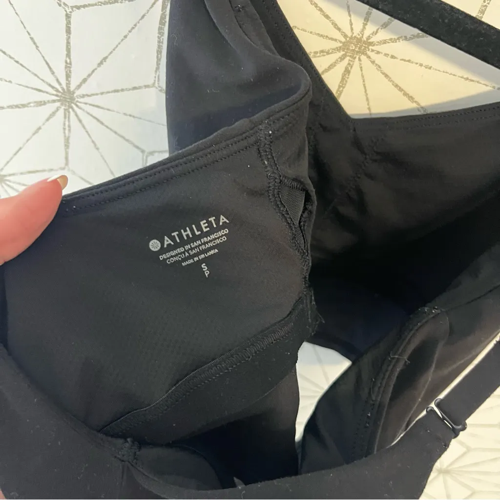 Athleta Cropped Tank Black - Image 6