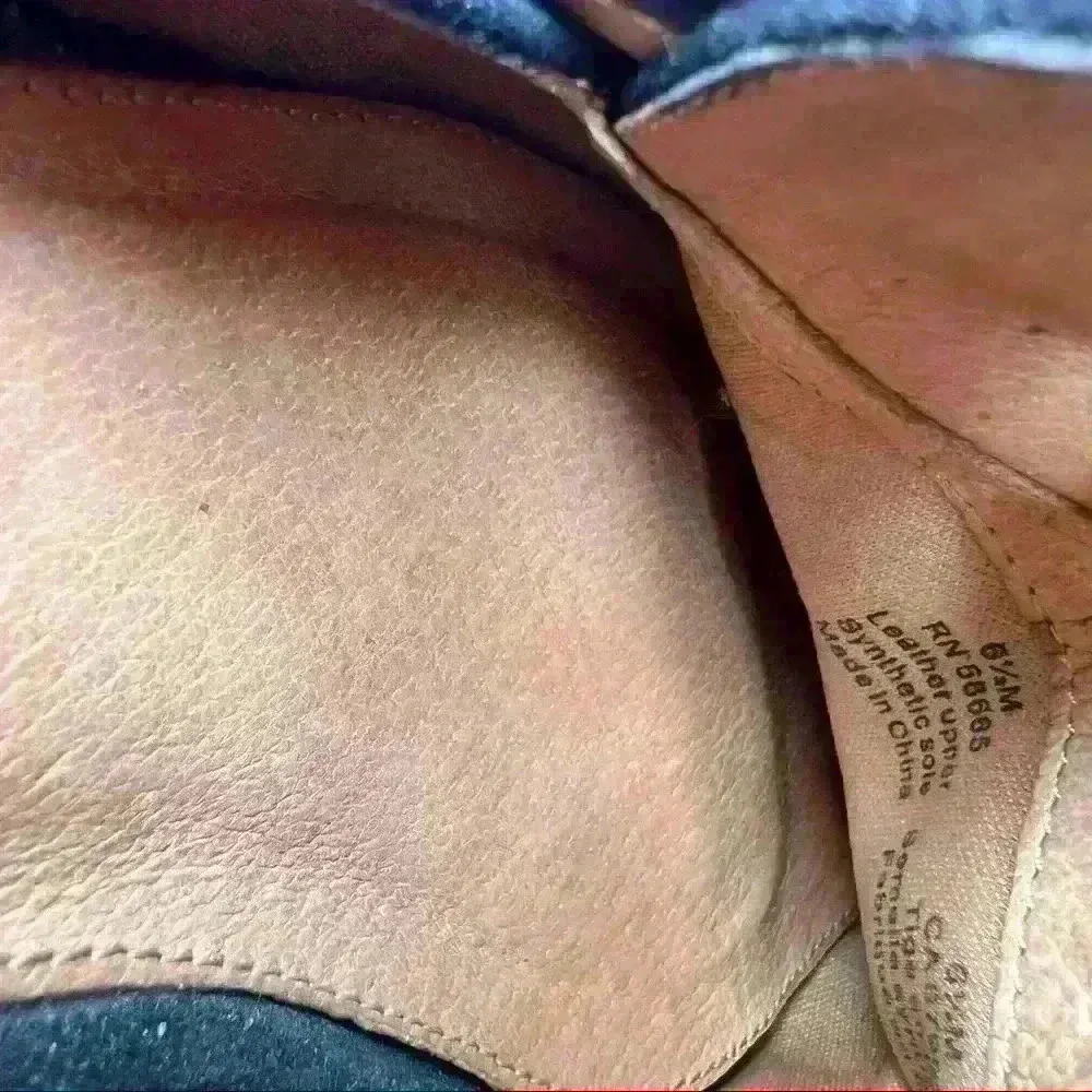 HALOGEN NORDSTROM Women’s Black Suede Mules Slides Sz 6.5 Classic Casual - Image 4