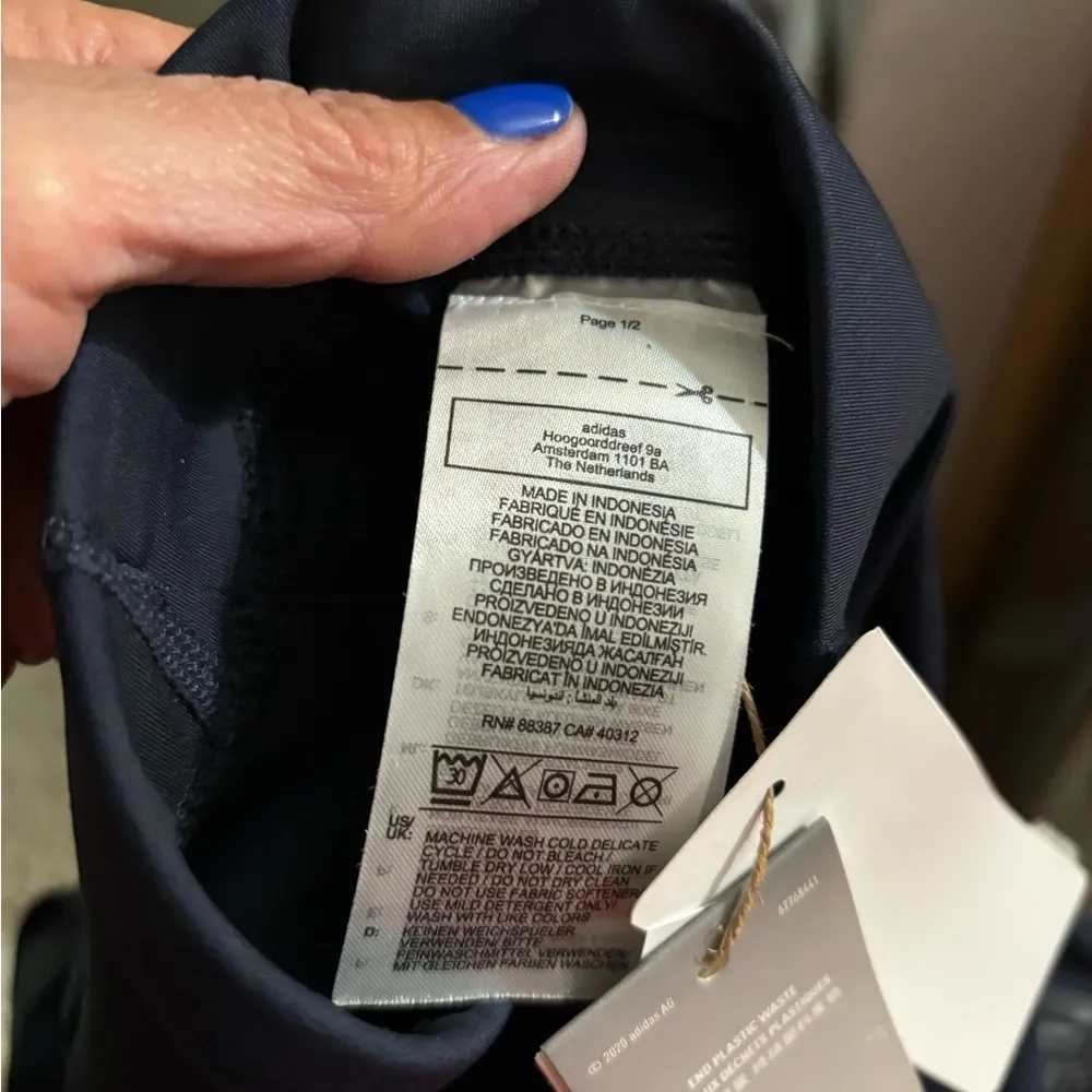 NWT Adidas Shorts women XS - Image 6