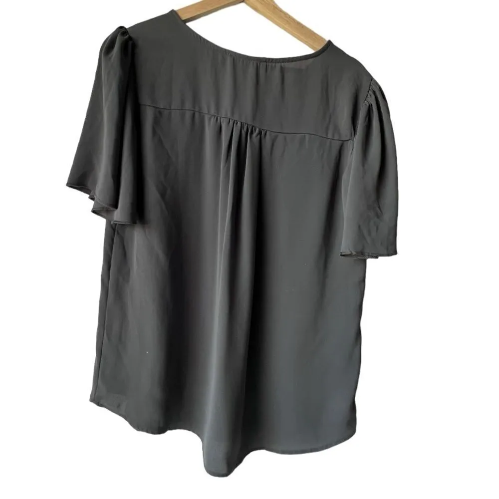 Women's Zenana Gray Blouse top flared short sleeves butterfly v-neck S casual. - Image 10