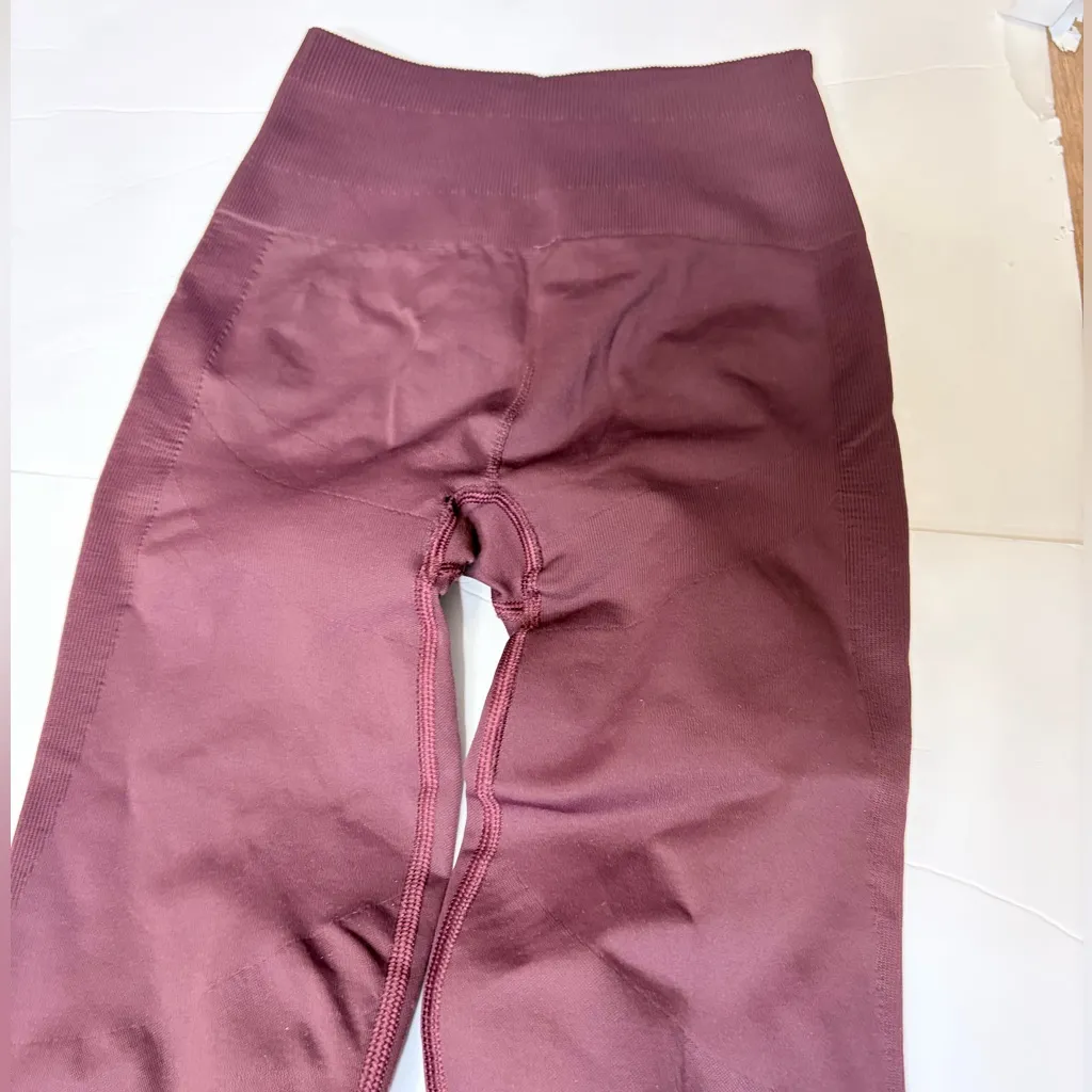 Lululemon Athletica Dusty Rose Leggings - Image 5