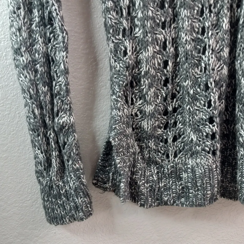 Cato M Loose Knit Open Knit Tunic Length Sweater in Gray n White - Image 6