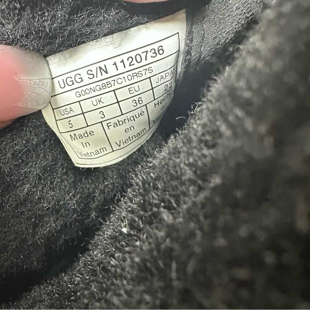 UGG Thebes Black Suede Clog Wooden Bootie Mules with Faux Fur Trim - Image 9