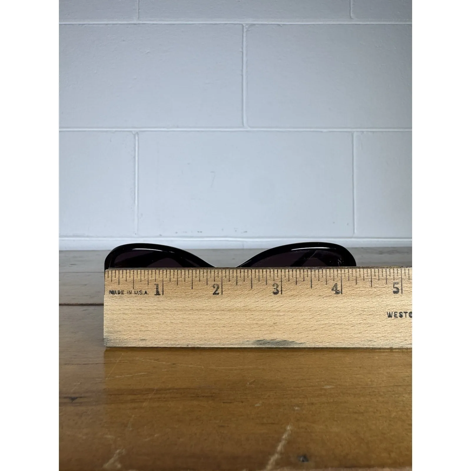 Simply Vera Vera Wang Navy Blue Sunglasses Silver Logo Gradient Lens - Image 14