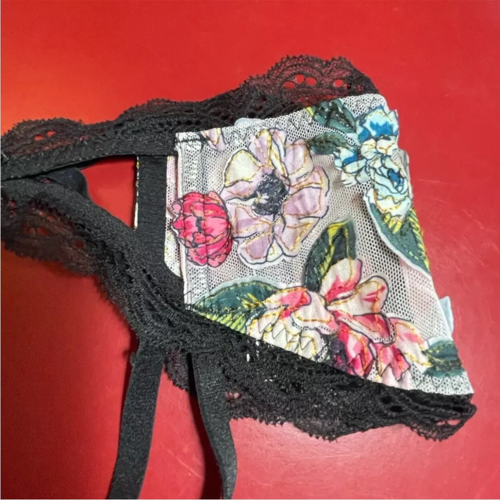 Victoria’s Secret Garter Belt XS/S Black Lace Floral Boudoir Lingerie NWT Sexy - Image 6