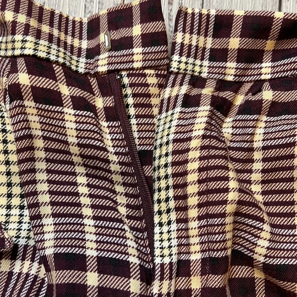 Rewash Burgundy Plaid Fashion Wide Leg Pants. Size Medium. NWT - Image 4