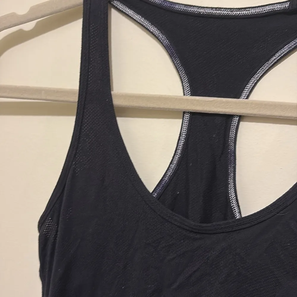 Lululemon Women’s Cool Racerback Black Size 6 - Image 3