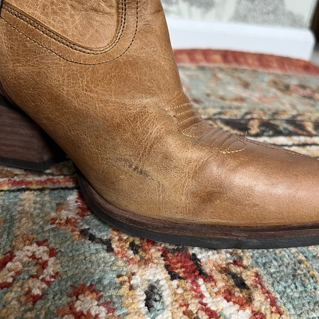 SHYANNE BEAUTIFUL western BOOTS SIZE 8.5 - Image 6