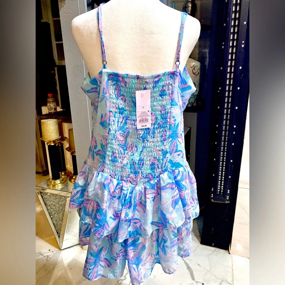 NWT  Women’s Blue Floral Print Sweetheart Neck Mini Dress Size:Lrg - Image 4