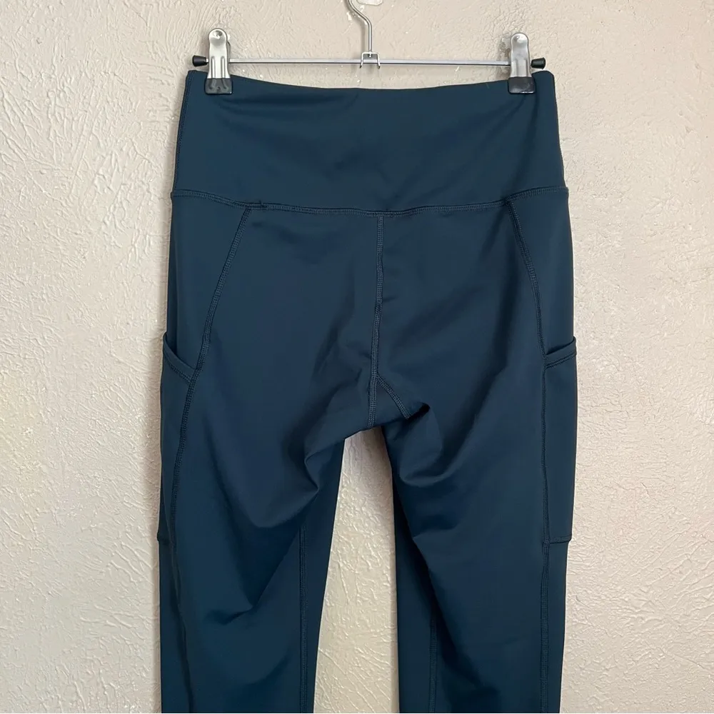 Banana Republic BR Standard On The Go 7/8 Leggings in Navy Small - Image 7